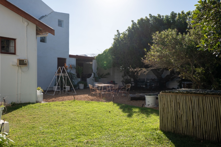 4 Bedroom Property for Sale in Kommetjie Western Cape